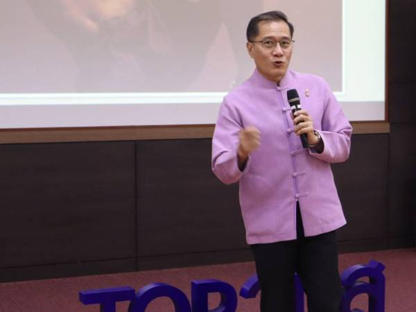 วิทยากรบรรยายหลักสูตร Top วบส. รุ่นที่ 1 
